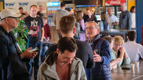 Staantribune - Bert Jacobs - 26-3-2022 - 157 - COEN KOPPEN FOTOGRAFIE